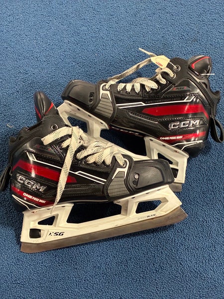 Senior CCM Eflex 6 Hockey Goalie Skates Size 6 (Used)