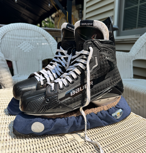 2024 Bauer Supreme Mach Hockey Skates Regular Width Pro Stock 10 (New)