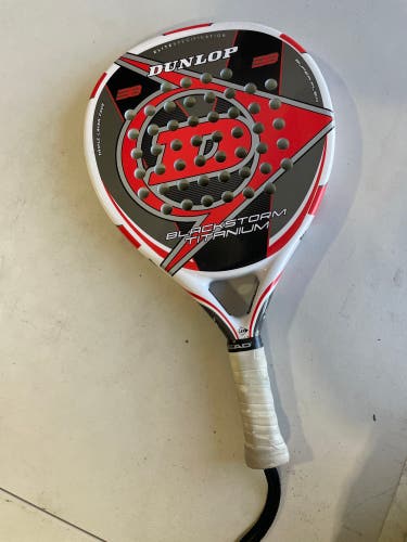 DUNLOP BLACKSTORM TITANIUM PADEL RACQUET(Used)