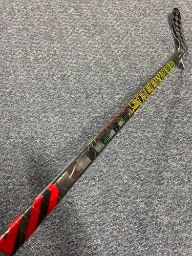 Junior Sher-Wood Rekker Legend Pro Hockey Stick Left Hand (Used)