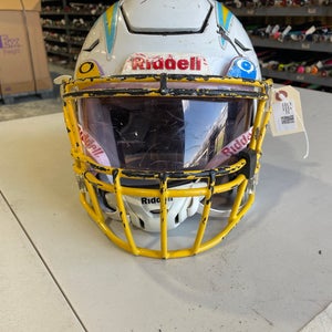 Youth WHITE Small Riddell SpeedFlex Helmet (Used)