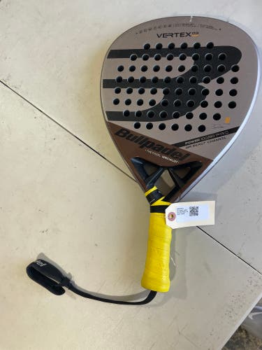 BULLPADEL VERTEX 03 PRO PADEL RACQUET(Used)