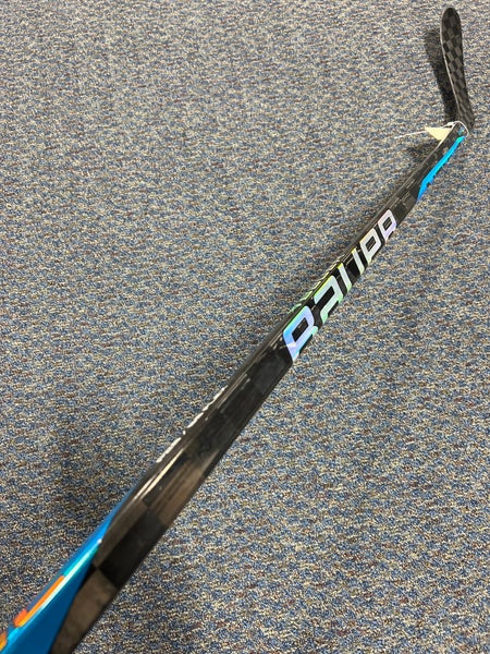 Intermediate Bauer Nexus Sync Hockey Stick Left Hand P28 (Used)