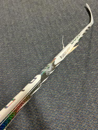 Senior Bauer Proto-R Hockey Stick Right Handed P92 (Used)
