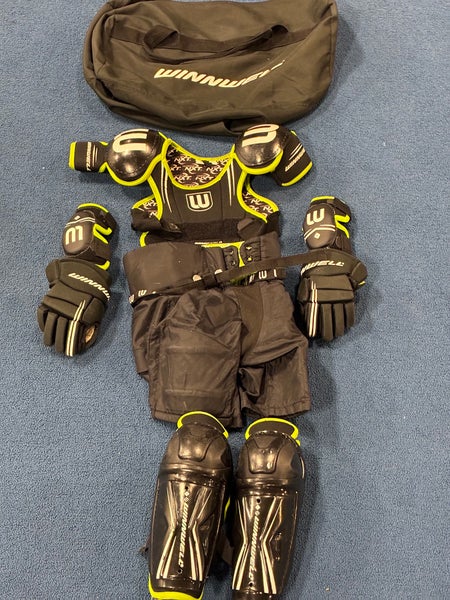 Youth Winnwell Starter Kit (Used)