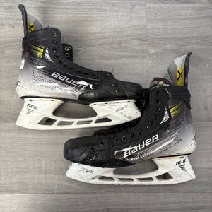 Bauer Vapor Hyperlite 2 Hockey Skates Regular Width Pro Stock Hvorka 13 (Used)