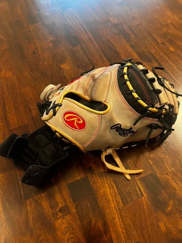 Rawlings RH Heart of the hide Catcher's Glove 33" (Used)