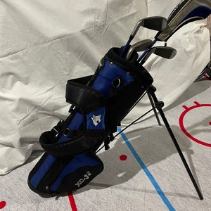 Junior  Right Handed Clubs (Full Set) 4 Pieces (Used)