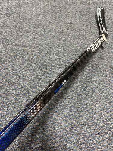 Senior Bauer Nexus 2N Pro Hockey Stick Left Hand Pro Stock (Used) | 2 Pack