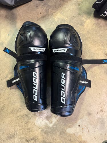 Intermediate Bauer X 13" Shin Pads (Used)