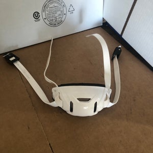33 Used Boise State Riddell Speed FLEX Cam Loc Hard Cup Chinstrap - White