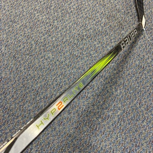 Junior Bauer Hyperlite 2 Hockey Stick Left Hand P92 (Used)