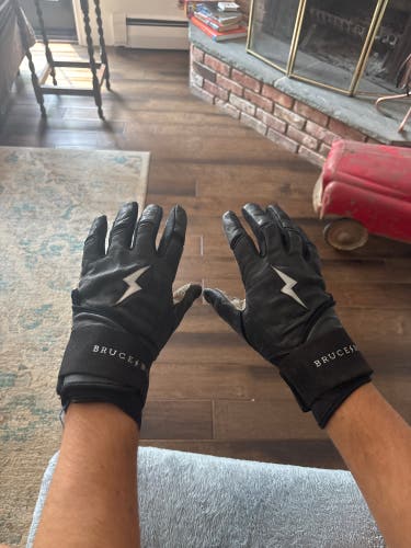 Bruce Bolt Batting Gloves