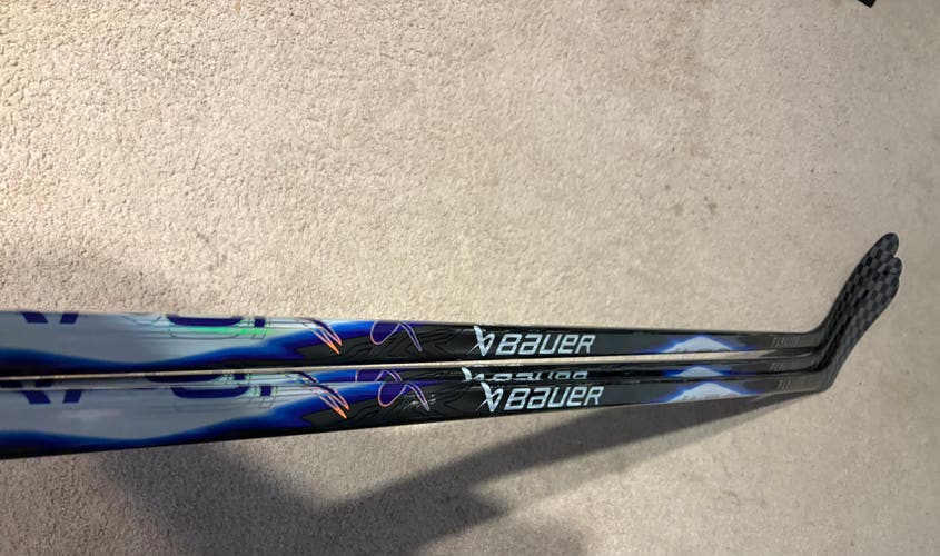 Senior Bauer Vapor FlyLite Left Hand Hockey Stick P92 (New)
