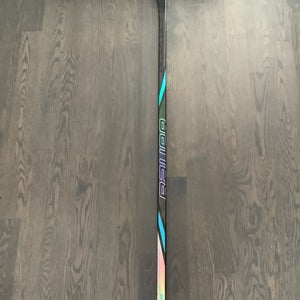 Intermediate Bauer Nexus Tracer Left Hand Hockey Stick P28 (Used)