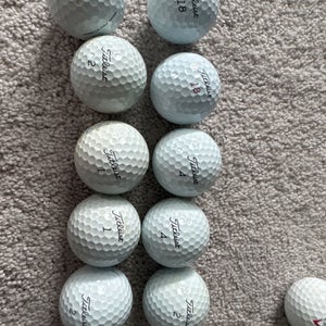 Titleist Pro V1 Balls 12 Pack (1 Dozen) (Used)