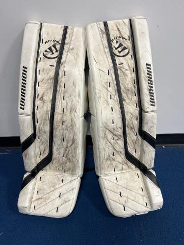 35" Senior Warrior Ritual G2 Goalie Leg Pads (Used)