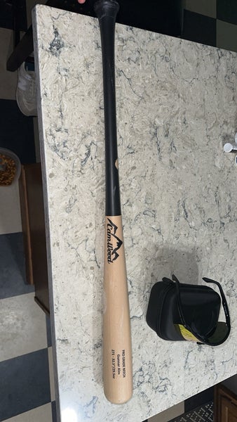 2025 CamWood Game Bat Bat (-3)  29.5 oz 32.5" (Used)