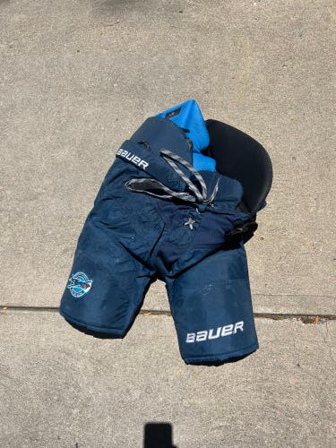 Large Senior Bauer Nexus Hockey Pants (Used)