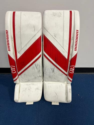 33" Senior Warrior Ritual G6 E+ Goalie Leg Pads (Used)