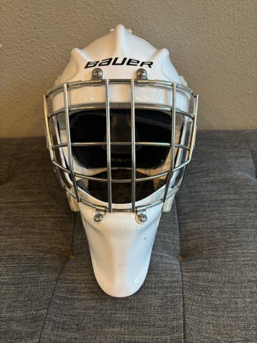 2023 Senior Bauer Profile 950 Goalie Mask (Used)