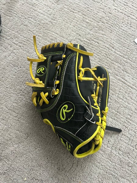 2024 Rawlings RH Infield Heart of the Hide Baseball Glove 11.5"