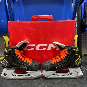 Used CCM Tacks Classics Size 3 D Skates