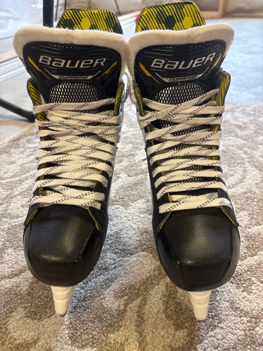 Bauer Supreme M3 Hockey Skates 7 (Used)