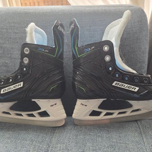 2025 Bauer Hockey Skates 11 (Used)
