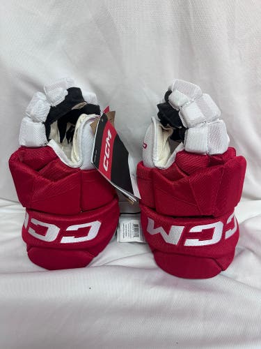 Detroit Red Wings Stadium Series, CCM Pro Model Gloves 13" Pro Stock (New)