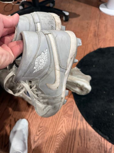 Gray Men's Size M 11.5 (W 12.5) Adult Air Jordan High Top Molded Cleats (Used)