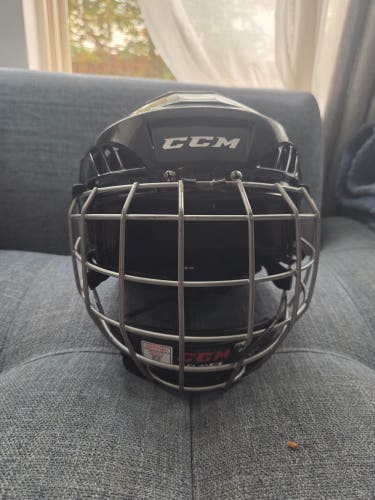 Small CCM FL40 Helmet (Used)