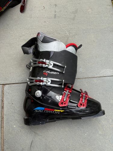 Men's Salomon Ski Boots (Used)