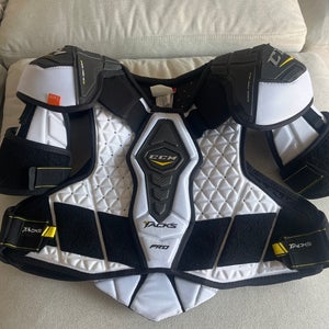 Large CCM TACKS Pro Shoulder Pads SPTK2 Pro Stock