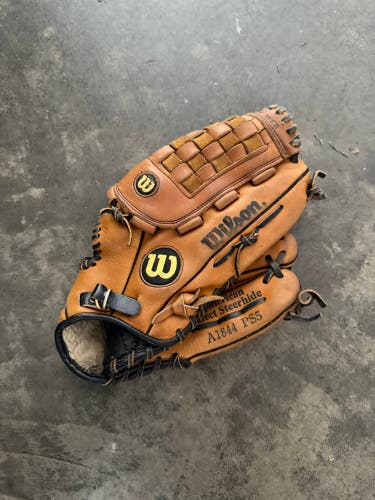 Wilson RH Baseball Glove 12.5" (Used)