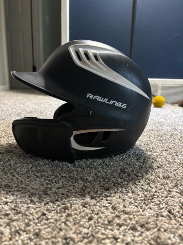 Small Rawlings Batting Helmet (Used)