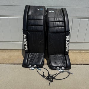 Vaughn V9 Int 30+2 Leg Pads