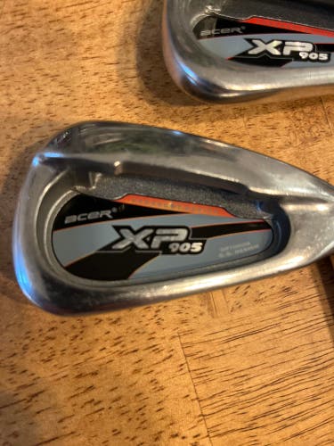 Men's Acer Right Handed Iron Set Regular Flex 9 Pieces Steel Shaft (Used)
