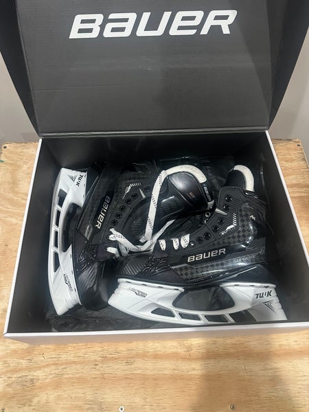 Bauer Supreme Mach Hockey Skates Regular Width  10 (New)