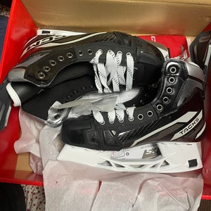 2025 CCM AS-V Pro Hockey Skates Regular Width  Pro Stock 9.5 (New)