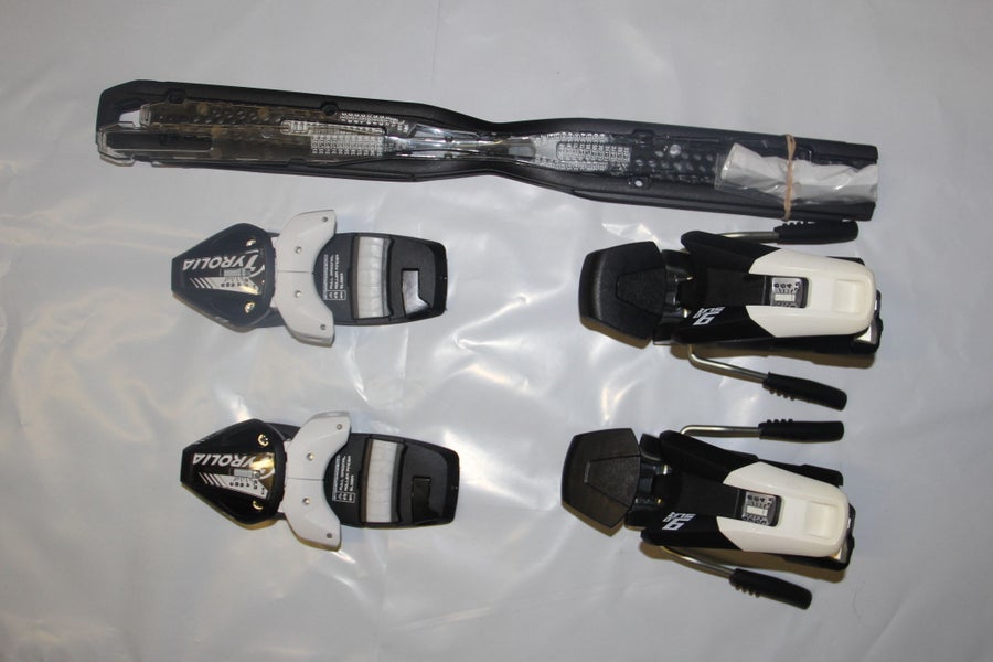 NEW Tyrolia ski bindings adult SLR 9.0 adjustable ski bindings black  /white new