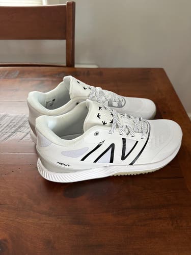 White Unisex Adult New Balance Turf Shoes (New)