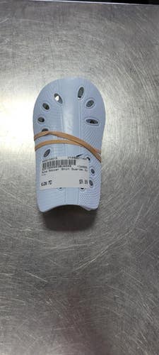 Used Nike Soccer Shin Guards Junior None MD 11497-S000150915