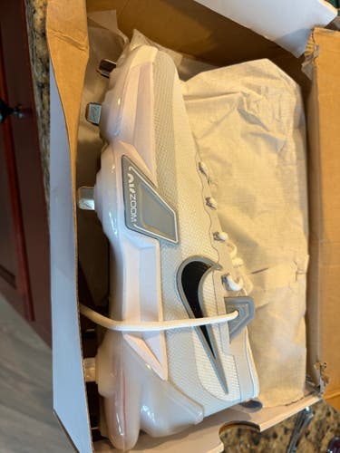 White Men's Size M 8.5 (W 9.5) Adult Nike High Top Metal (New)