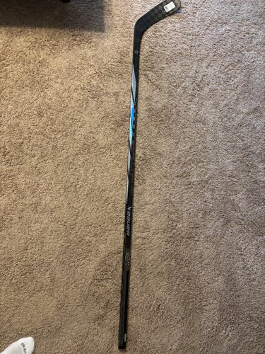 Senior Bauer Proto-R Right Handed Hockey Stick P90TM (New)