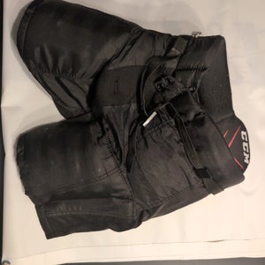 Youth Small CCM Hockey Pants (Used)