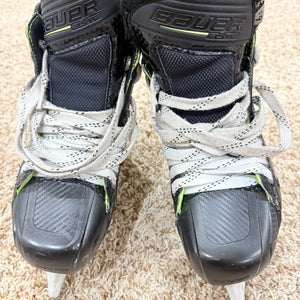 Bauer Elite Hockey Goalie Skates Regular Width 6.5 (Used)