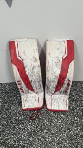 Medium  Bauer Hyperlite 2 Goalie Leg Pads (Used)