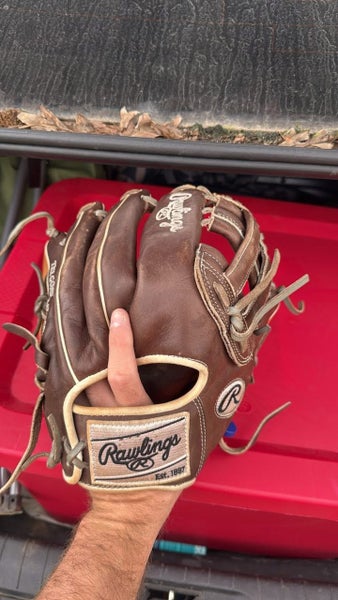 Rawlings RH Outfield Heart of the Hide Baseball Glove 12.25" (Used)