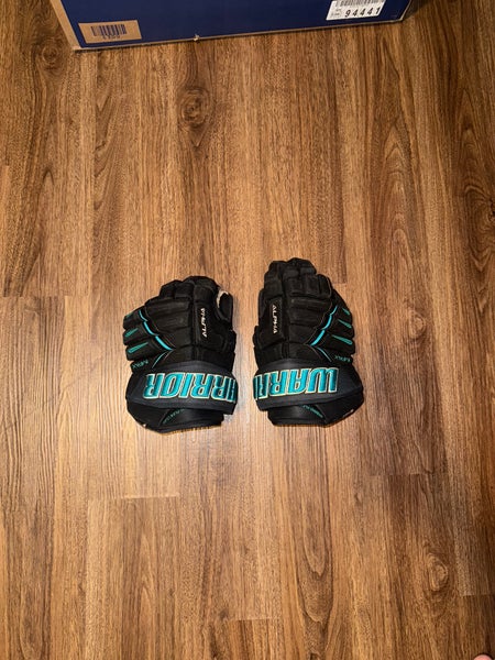 Warrior Alpha LX Pro SR 14” Gloves